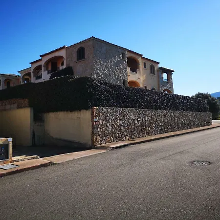 Apartman The White Sheep - Porto Istana