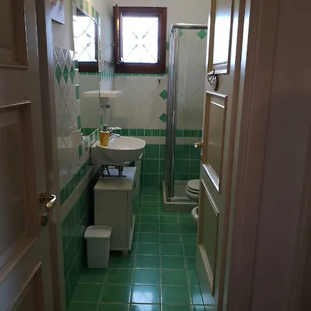 The White Sheep - Porto Istana Apartman